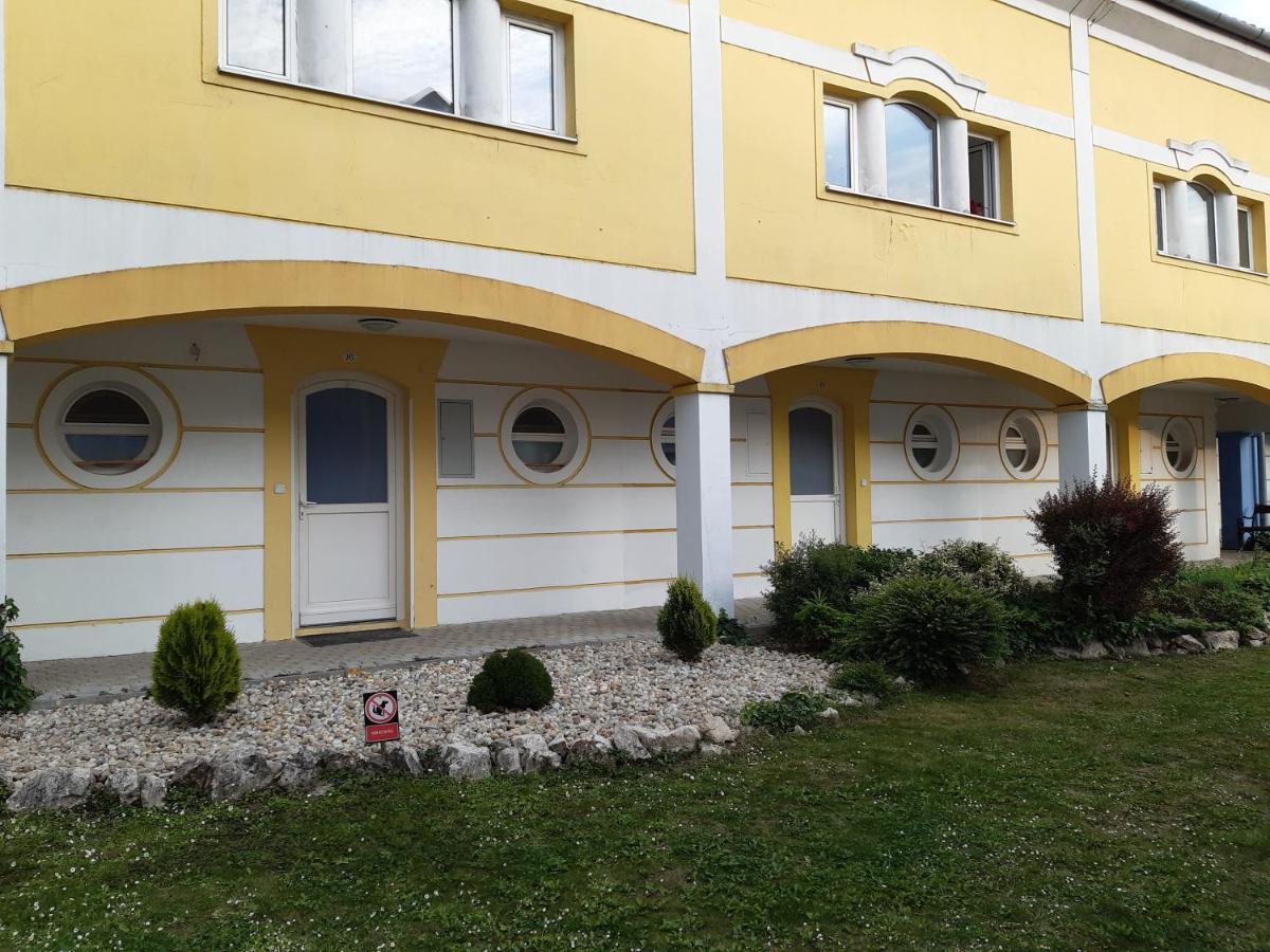 Thermal Garden Mosonmagyarovar Bagian luar foto